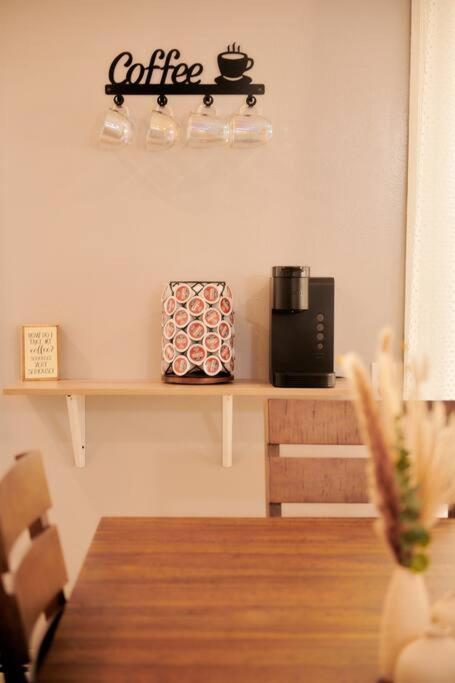 Cozy Apartment 1St 10Min Walk Downtown And City View Провидънс Екстериор снимка