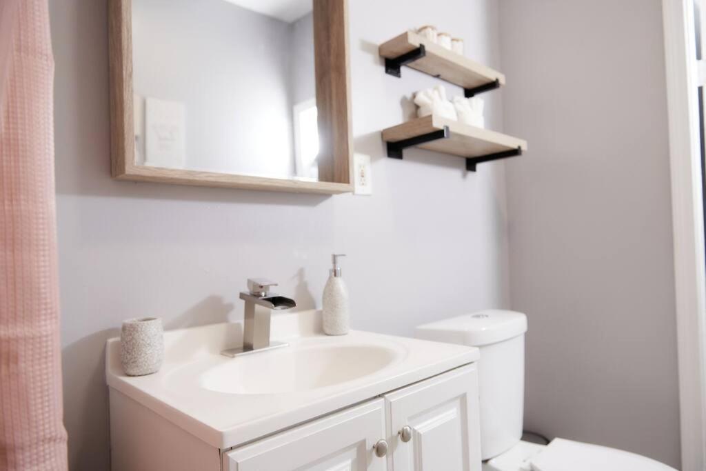 Cozy Apartment 1St 10Min Walk Downtown And City View Провидънс Екстериор снимка